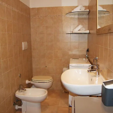 Residenza Prezzemolo * Castelnuovo del Garda